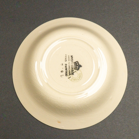 Set of 4 vintage Myott Son & Co Dessert Bowls - Picture 3 of 6